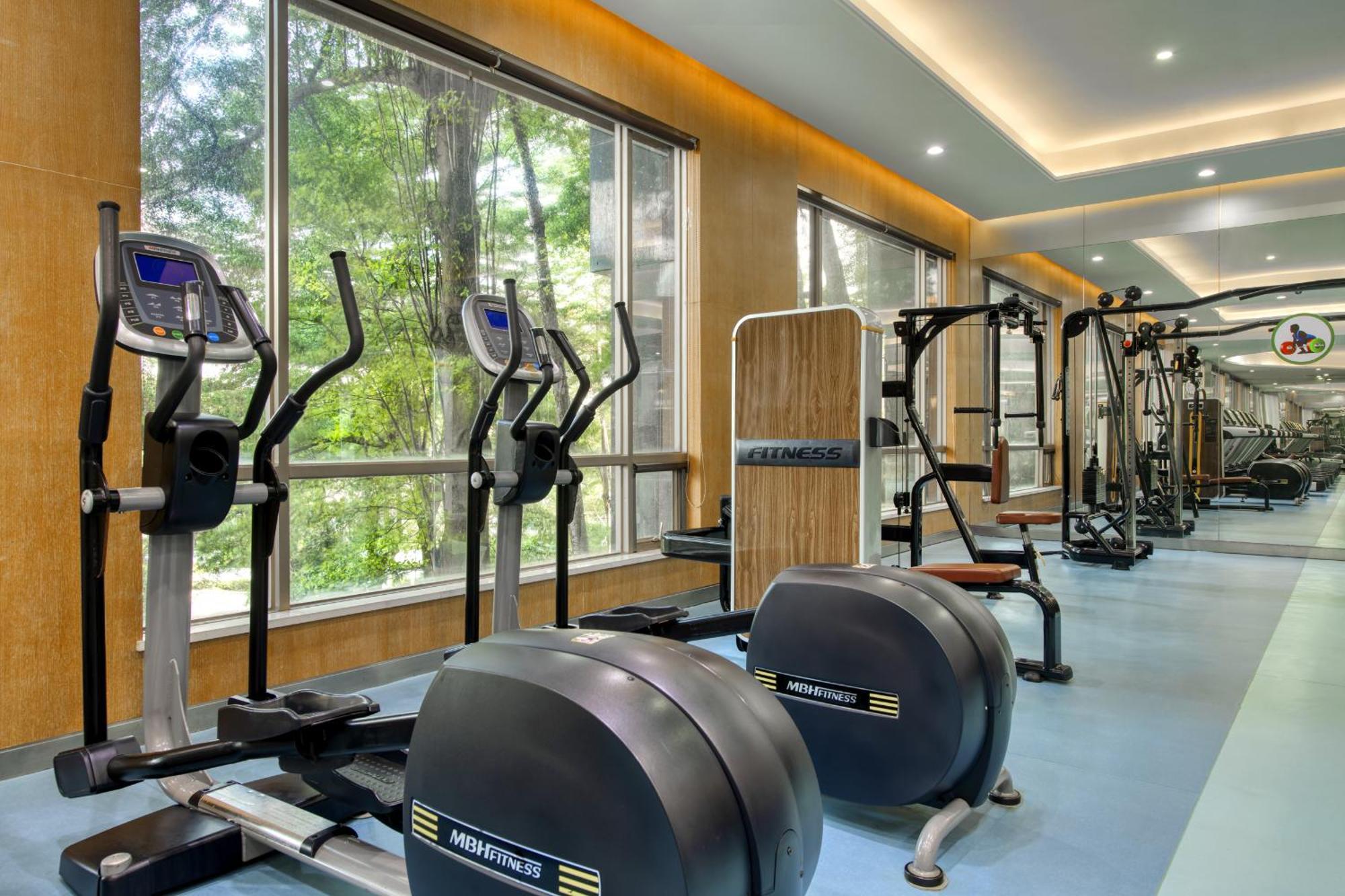 Dongguan Royal Garden Hotel מראה חיצוני תמונה